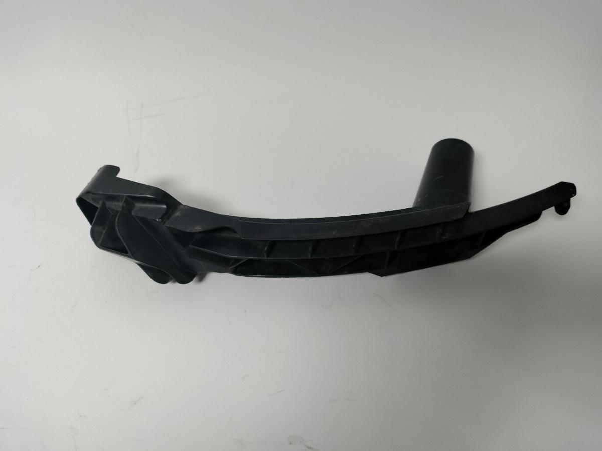 Suport de montare faruri stanga VOLKSWAGEN GOLF V 1K1 2003 - 2009 1.6 FSI BAG, BLF, BLP VAG 1K0807889A