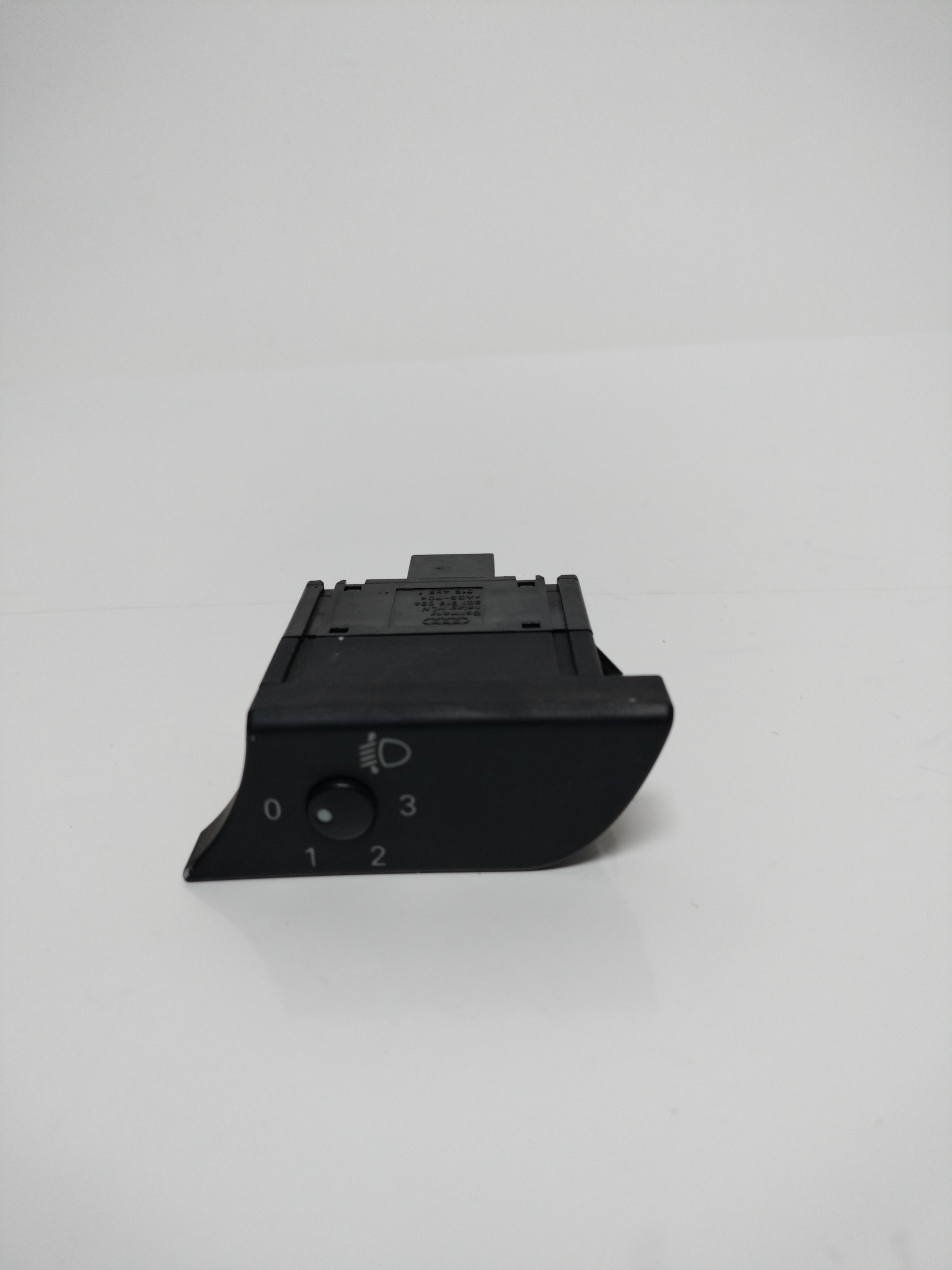 Buton reglaj faruri AUDI A4 II 8E2, B6 2000 - 2005 2.0 ALT 8E1919094