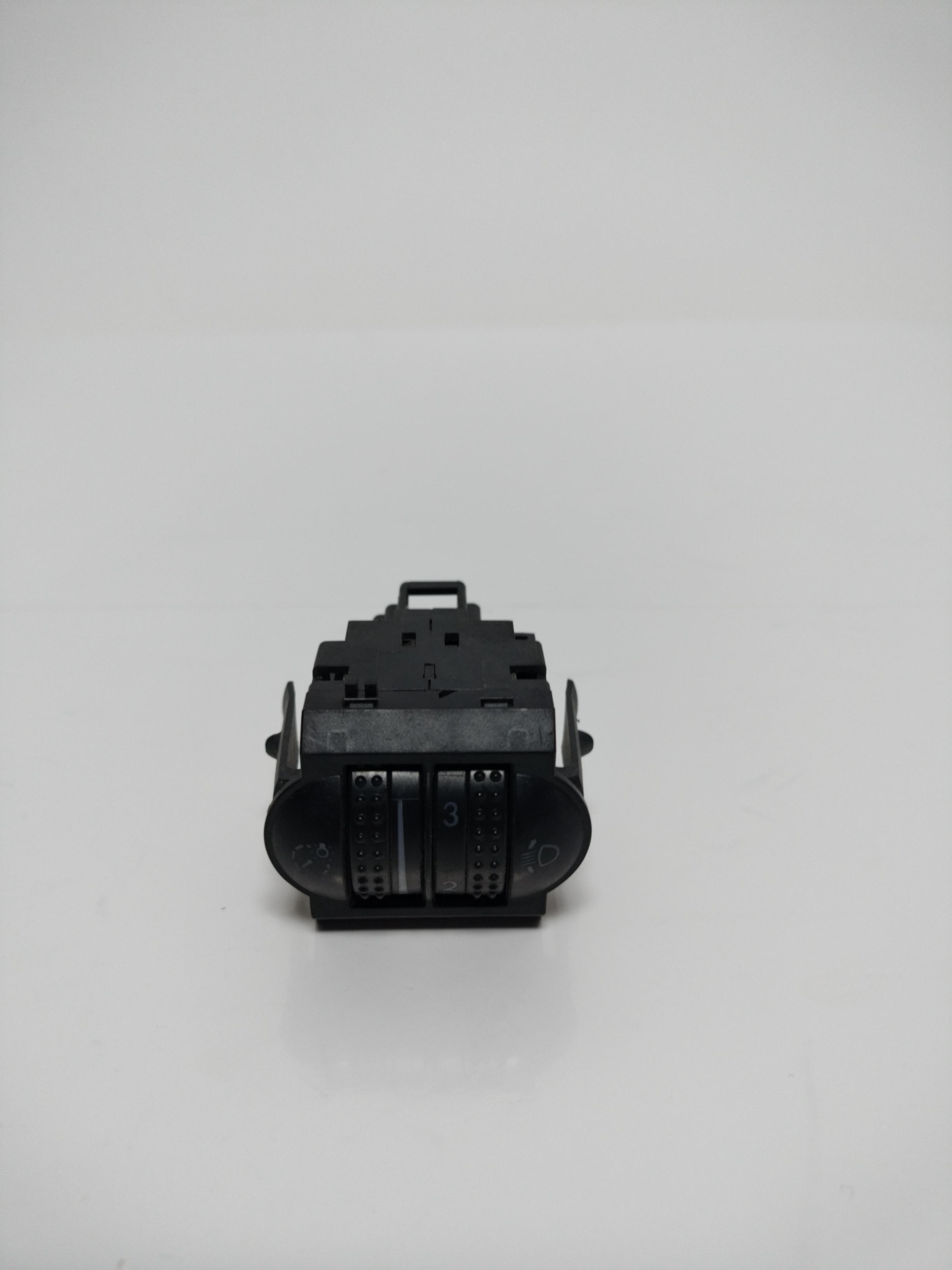 Comutator reglaj nivel faruri VOLKSWAGEN PASSAT Estate 3B5 1997 - 2001 3B0 941 333 C 3B0941333C