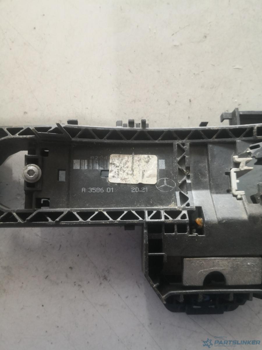 Maner usa interior  stanga fata MERCEDES-BENZ C-CLASS (W204) [ 2007 - 2014 ] OEM A358601 – foto 2