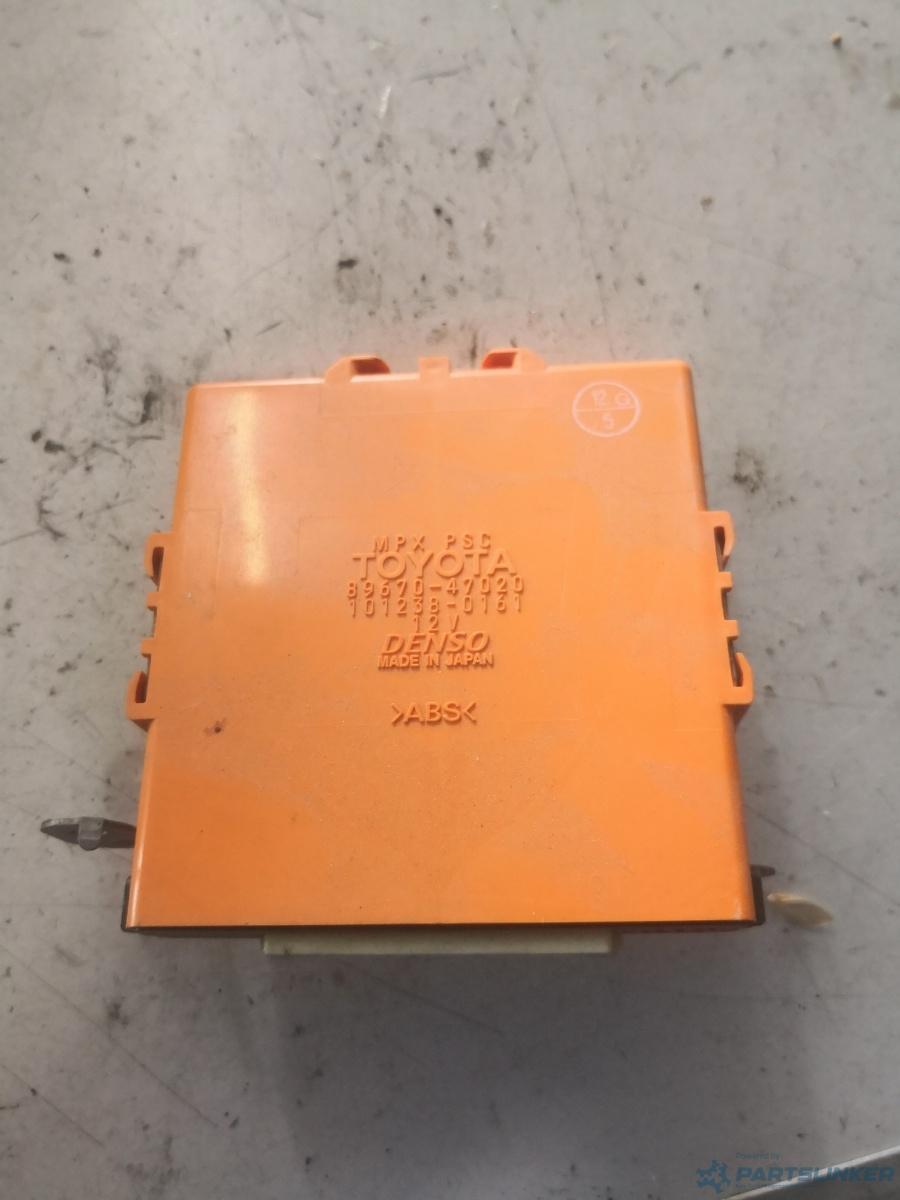 Modul TOYOTA PRIUS Hatchback (_W2_) [ 2003 - 2009 ] OEM 8967047020