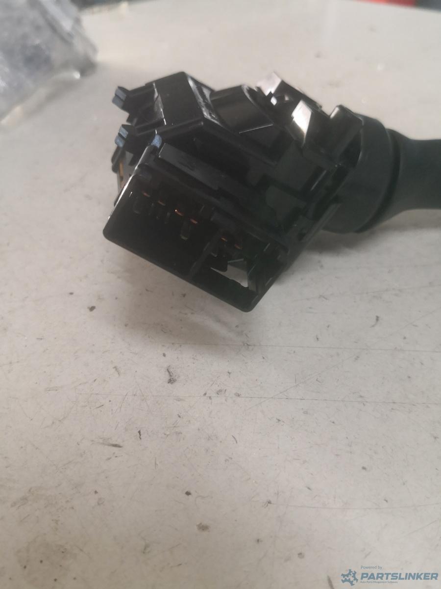 Maneta stergatoare TOYOTA AURIS (_E15_) [ 2006 - 2012 ] OEM 0241017f243 – foto 2