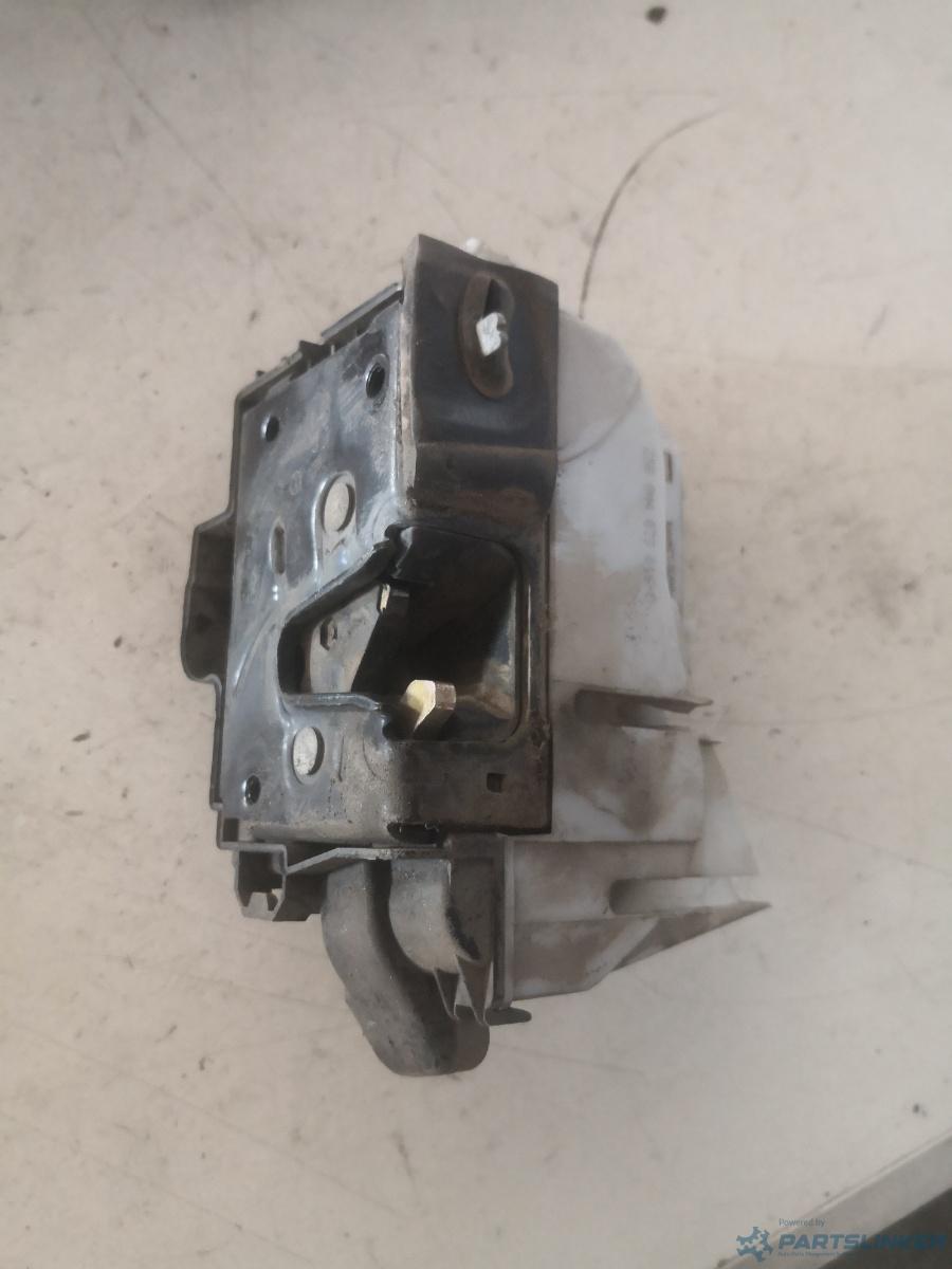 Broasca usa dreapta spate VOLKSWAGEN POLO (6N2) [ 1999 - 2001 ] – foto 2