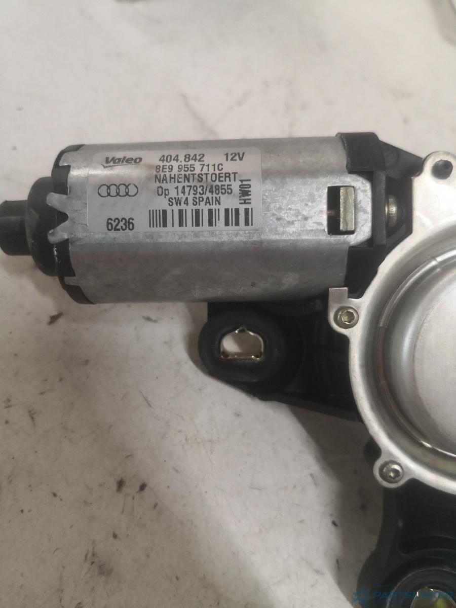 Motoras haion AUDI A3 II (8P1) [ 2003 - 2013 ] OEM 8e9955711c – foto 2