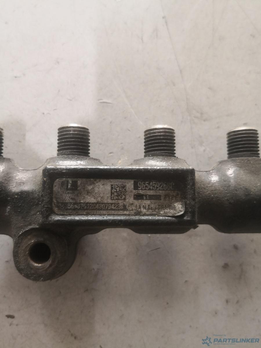 Rampa injectoare FORD FOCUS II (DA_, HCP, DP) [ 2004 - 2013 ] TDCi (G8DA, G8DB, G8DD, G8DE, G8DF) 80KW|109HP OEM 965459268 – foto 2
