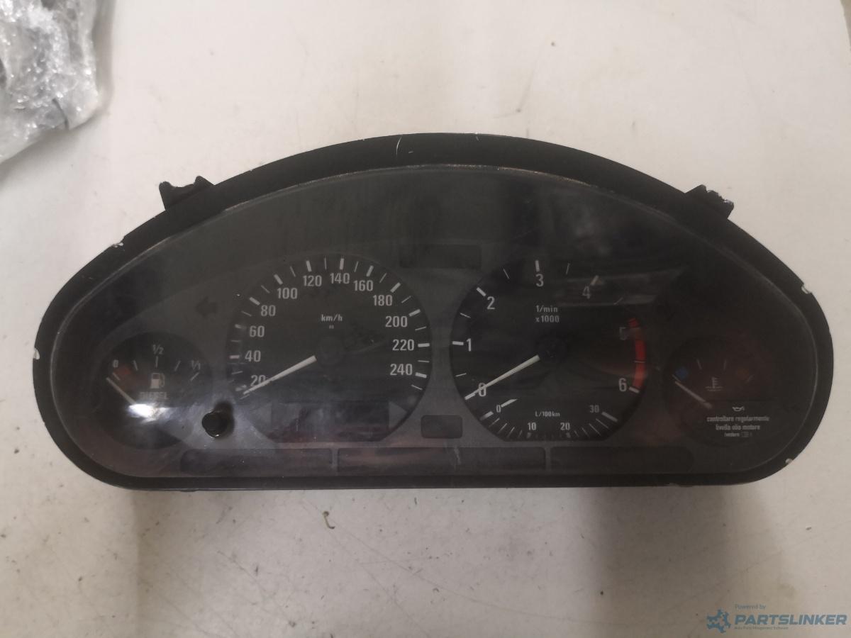 Ceasuri bord BMW 3 IV (E46) [ 1998 - 2005 ] OEM 8363750
