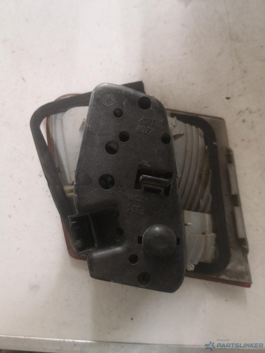 Lampa spate / stop dreapta spate BMW 3 IV Touring (E46) [ 1999 - 2005 ] – foto 2