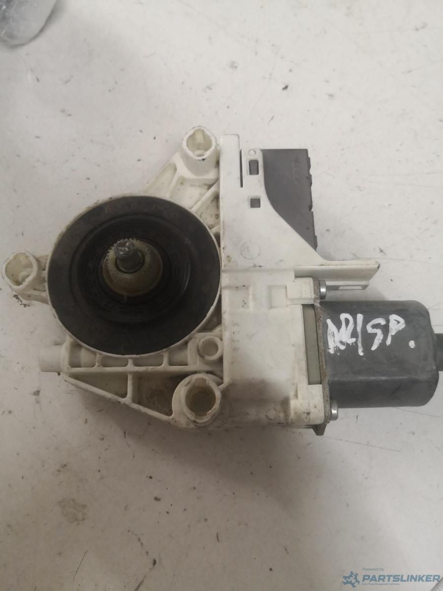 Motoras macara geam dreapta spate PEUGEOT 407 (6D_) [ 2004 - > ] OEM 9646595580