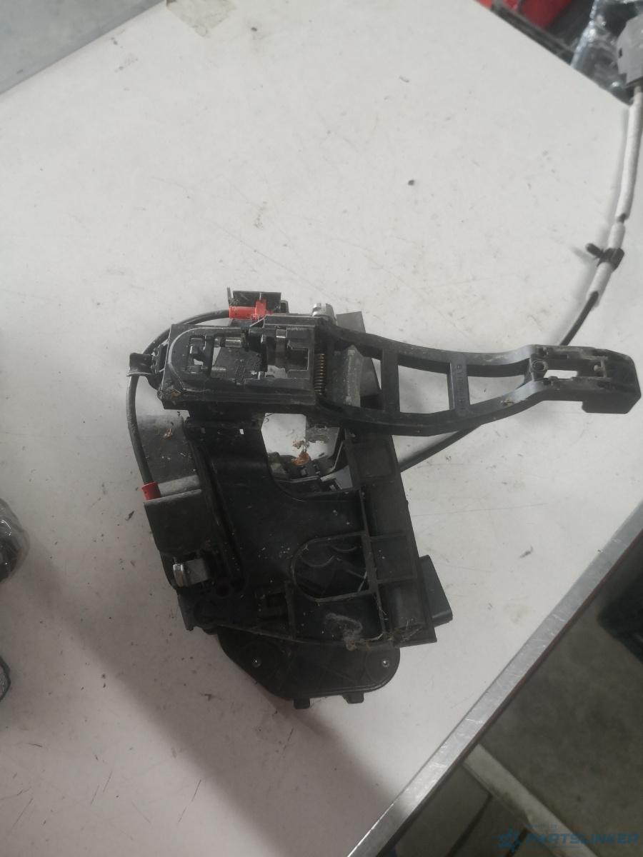 Broasca usa dreapta spate FORD MONDEO IV Saloon (BA7) [ 2007 - 2015 ]