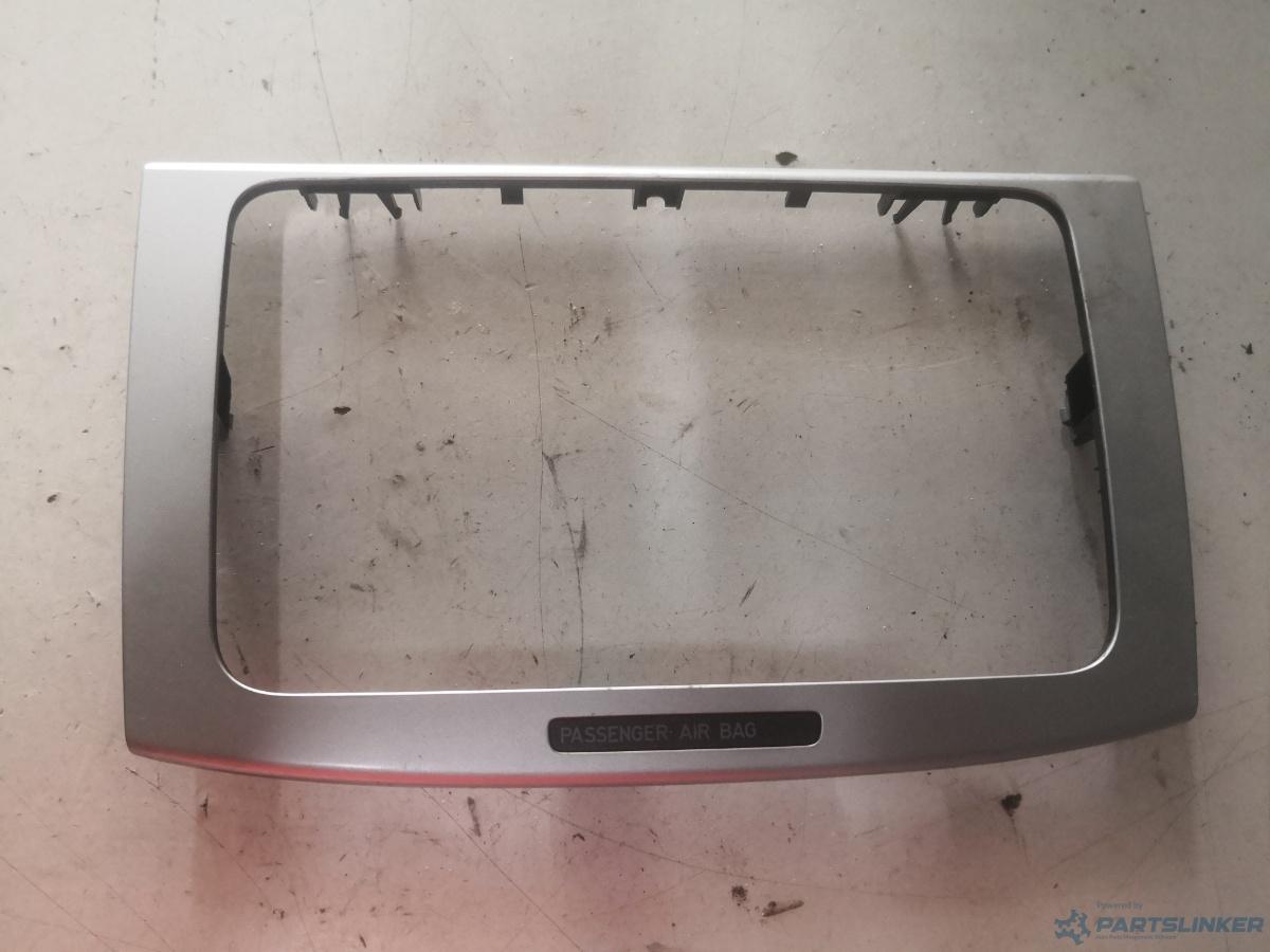 Ornament display VOLKSWAGEN PASSAT (3C2) [ 2005 - 2010 ] OEM 3c0858069ae