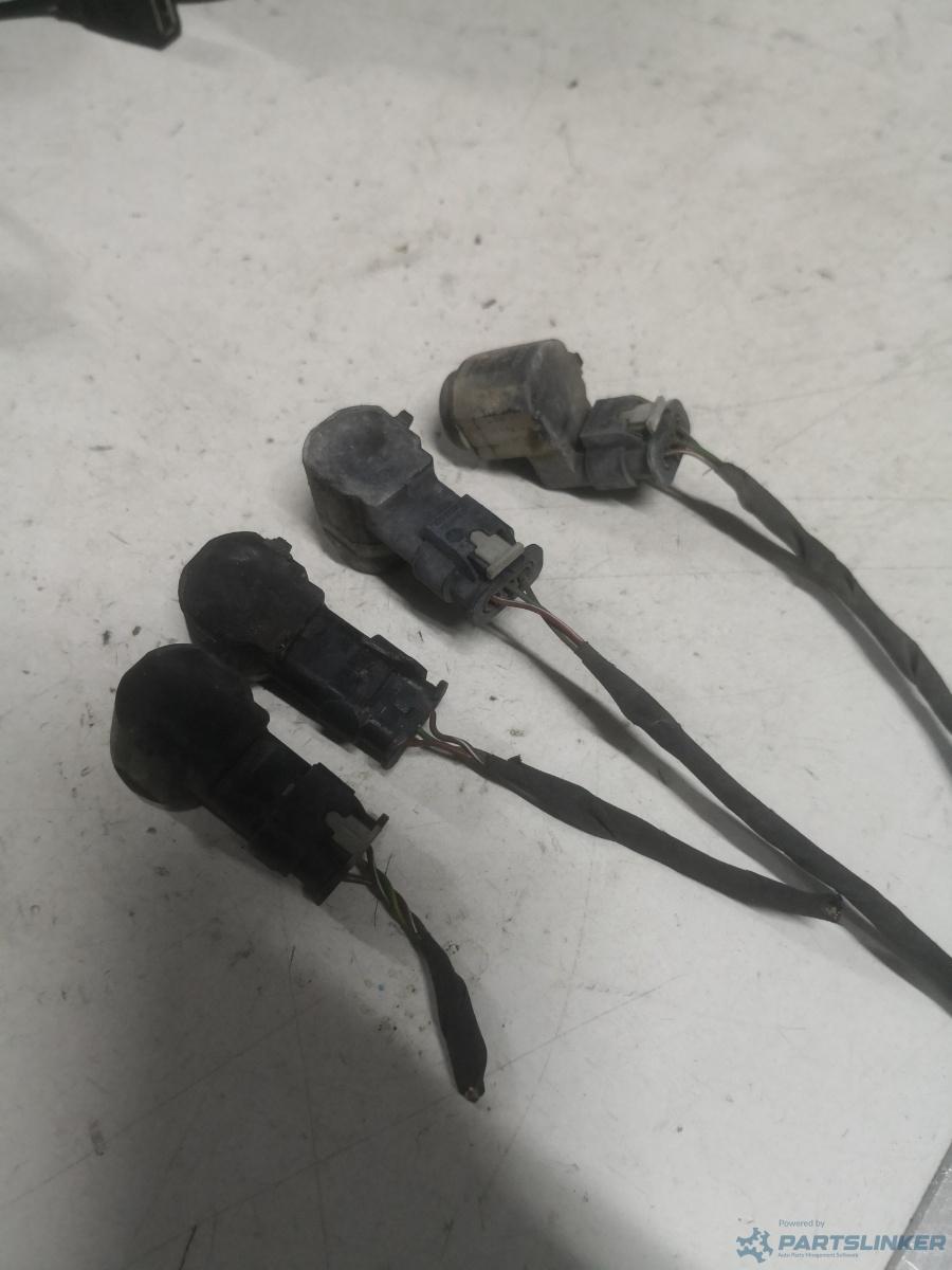 Senzor parcare  fata VOLKSWAGEN TIGUAN (5N_) [ 2007 - > ] TDI 4motion (CBBB, CFGB) 125KW|170HP OEM 4h0919275a