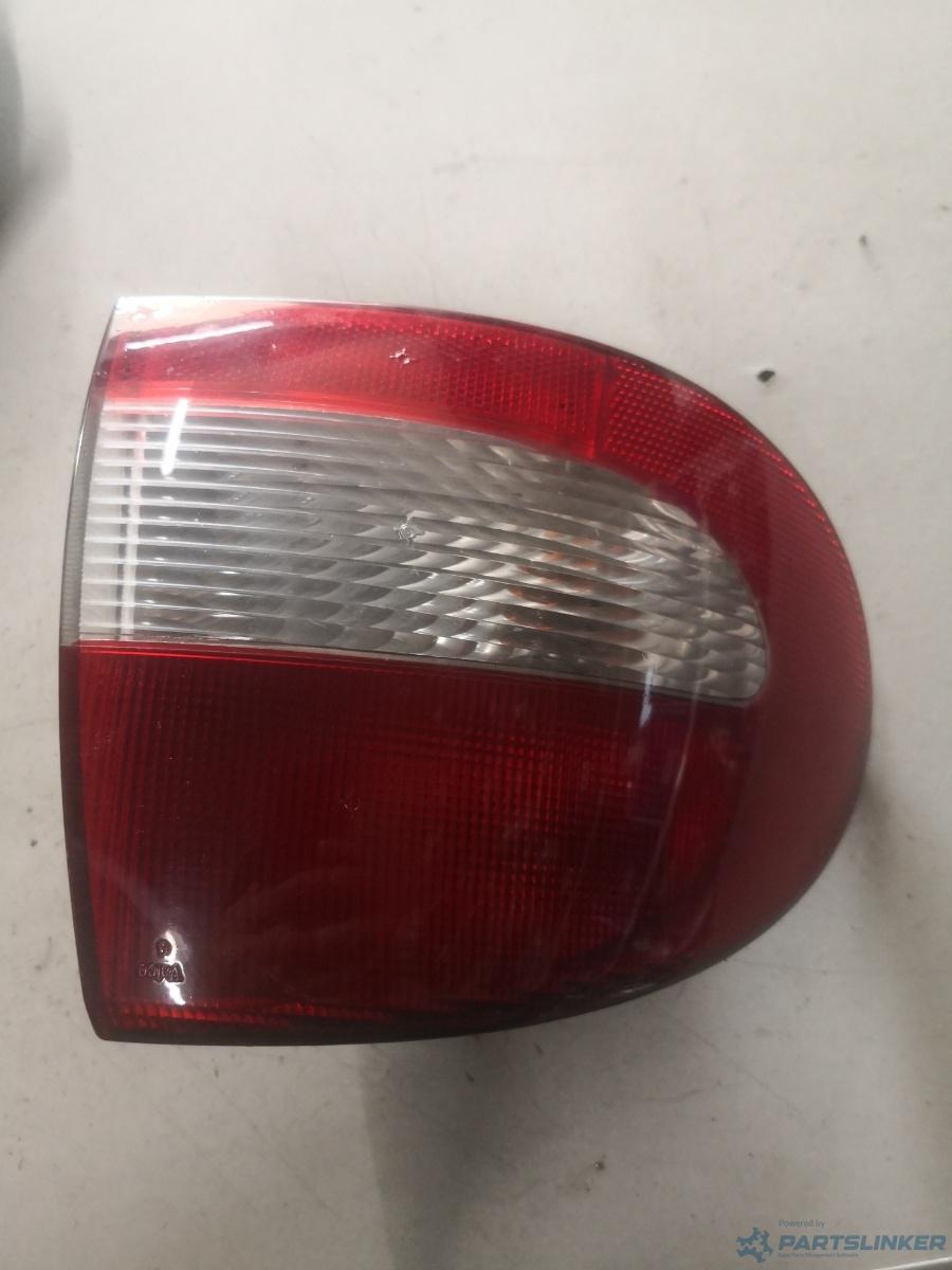Lampa spate / stop stanga spate RENAULT MEGANE I (BA0/1_) [ 1995 - 2004 ] OEM 7700428058