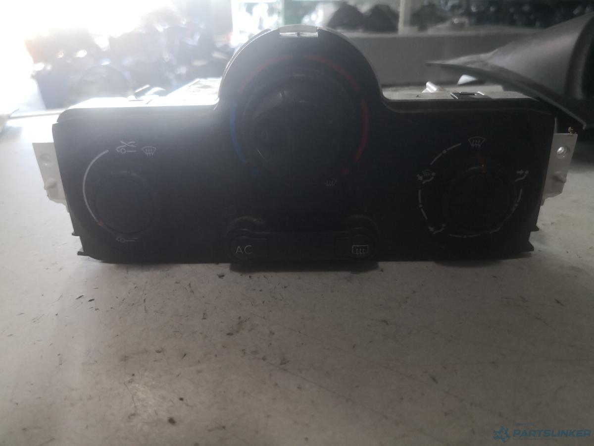Climatizare RENAULT MEGANE II (BM0/1_, CM0/1_) [ 2001 - 2012 ] OEM 69420003