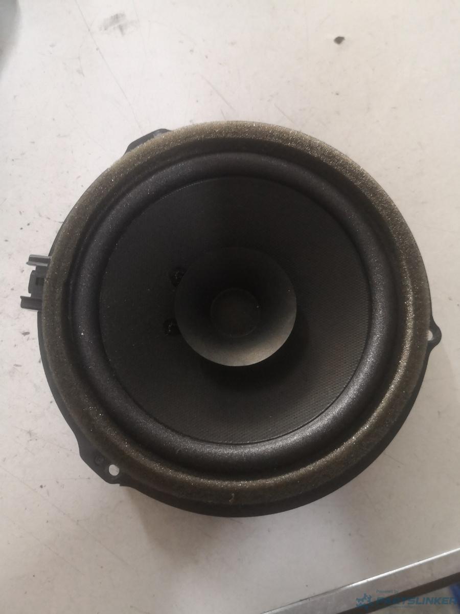 Boxa auto stanga spate FORD FIESTA Saloon [ 2010 - > ] OEM Aa6t18808ca