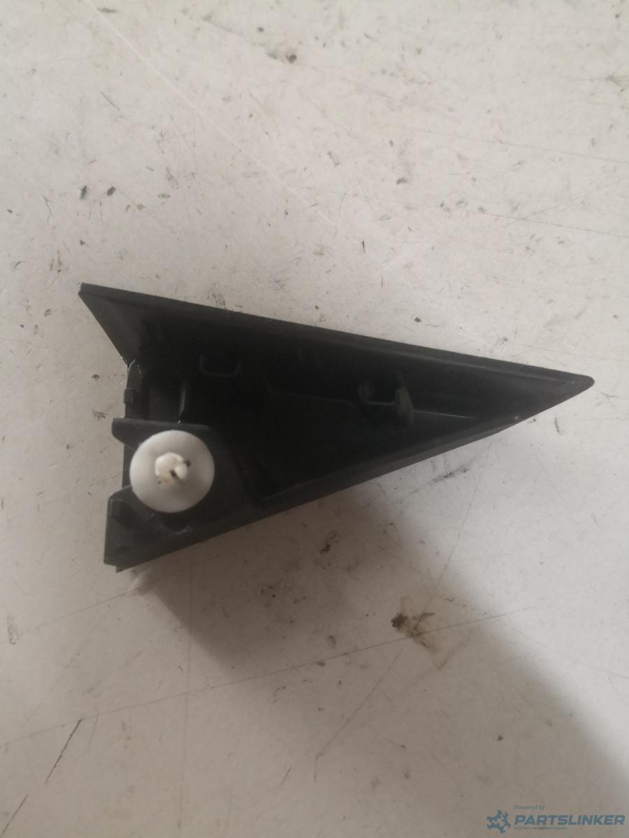 Ornament usa stanga spate FORD FIESTA Saloon [ 2010 - > ] OEM 8a61a254k07a – foto 2