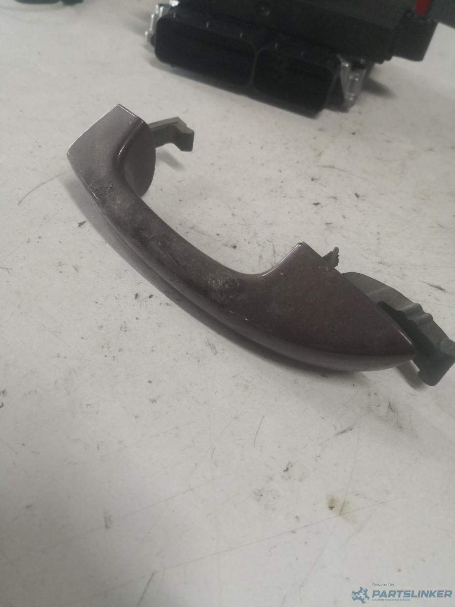 Maner usa stanga fata SKODA SUPERB (3T4) [ 2008 - 2015 ] OEM 1k8837210