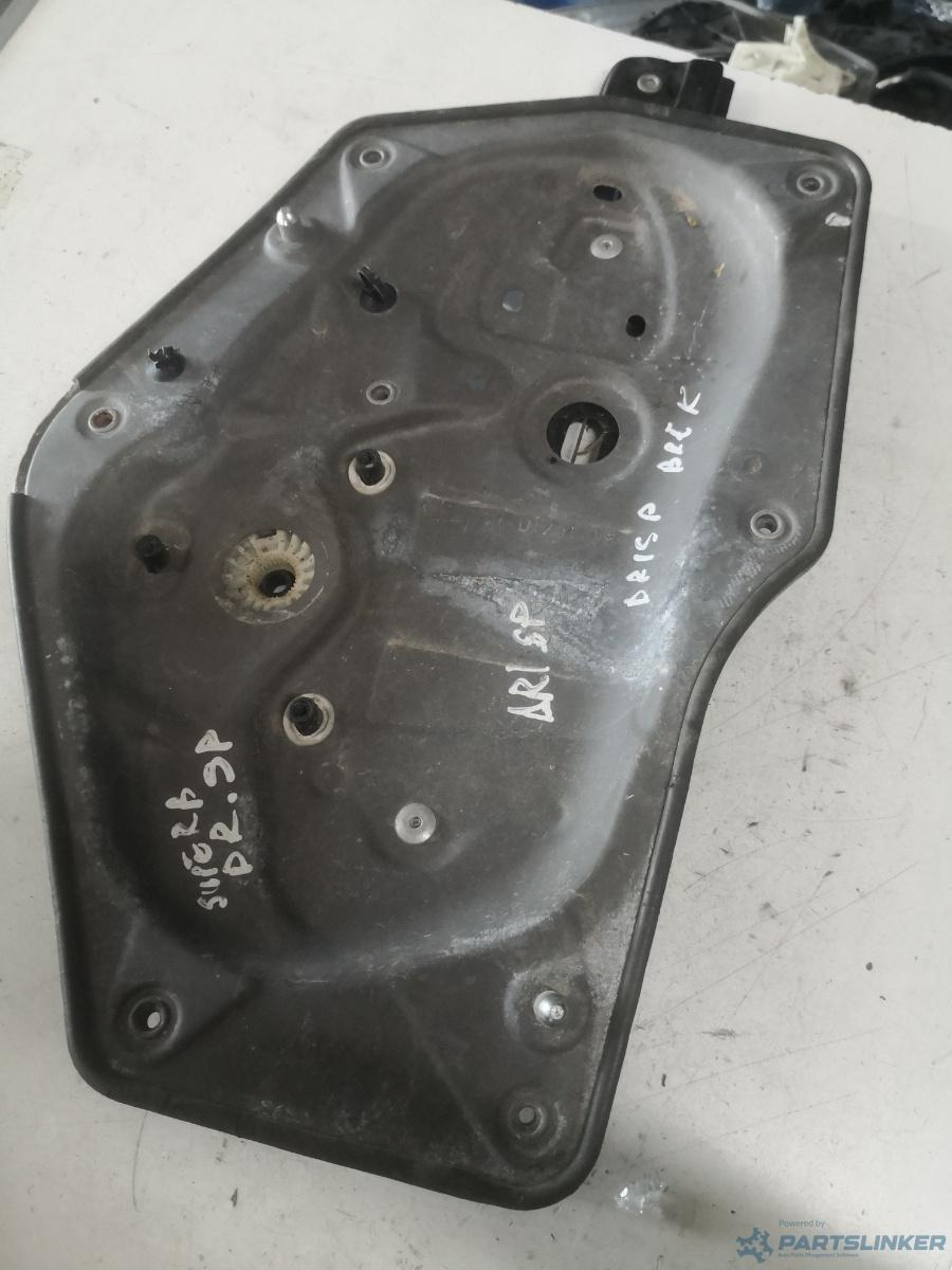 Macara geam electric dreapta spate SKODA SUPERB III Estate (3T5) [ 2009 - 2015 ] OEM 123389
