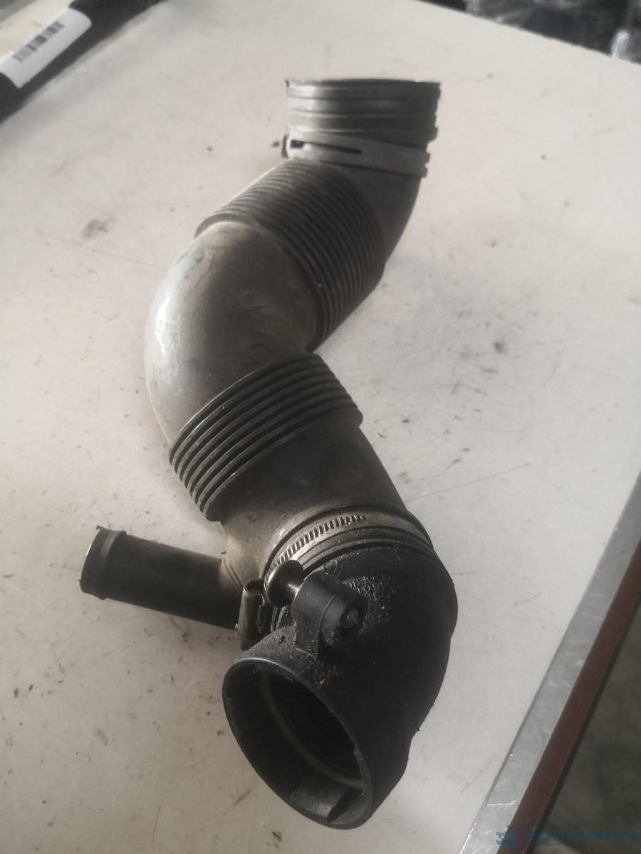 Furtun intercooler turbo SKODA SUPERB (3T4) [ 2008 - 2015 ] OEM 3c0129654m