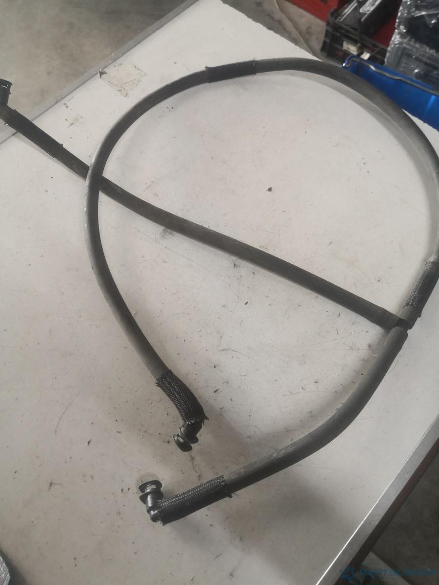 Furtun spalator faruri SKODA SUPERB (3T4) [ 2008 - 2015 ]
