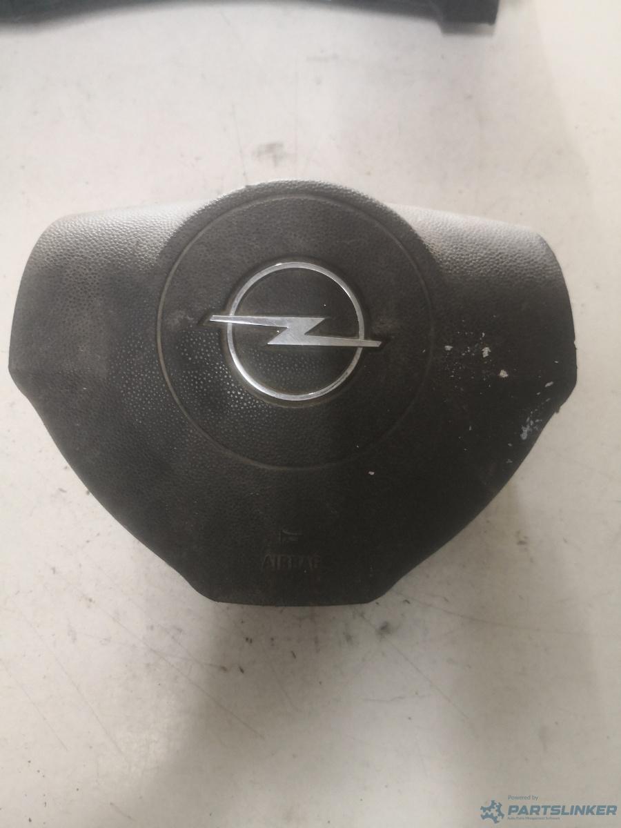 Airbag OPEL ZAFIRA B (A05) [ 2005 - 2015 ] OEM 13111348