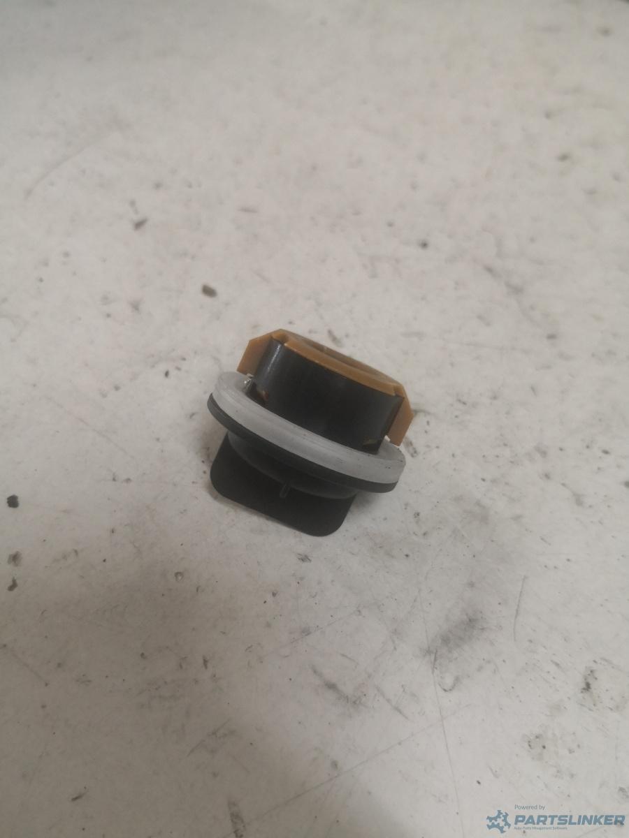 Soclu bec RENAULT MEGANE I (BA0/1_) [ 1995 - 2004 ] – foto 2
