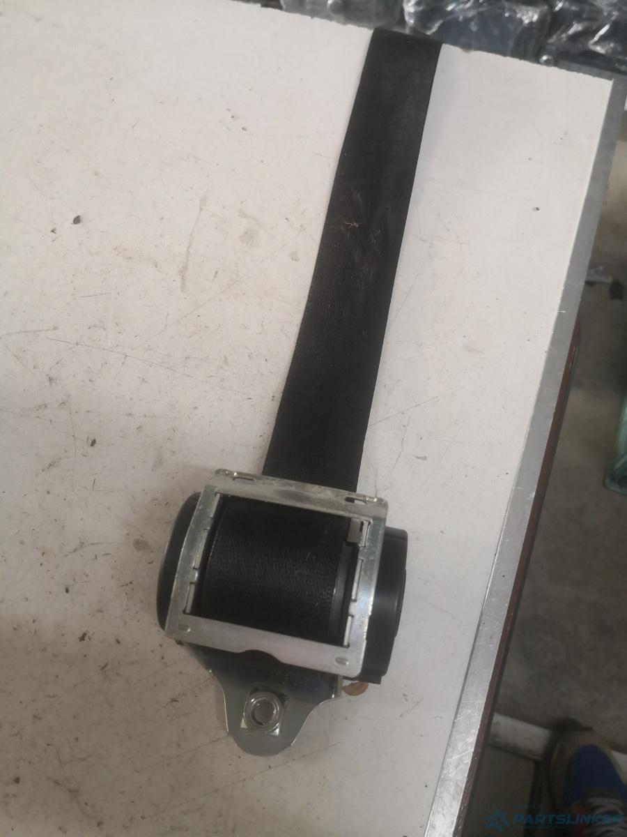 Pretensionare  stanga fata BMW 5 (F10) [ 2009 - 2016 ] OEM 610126300b