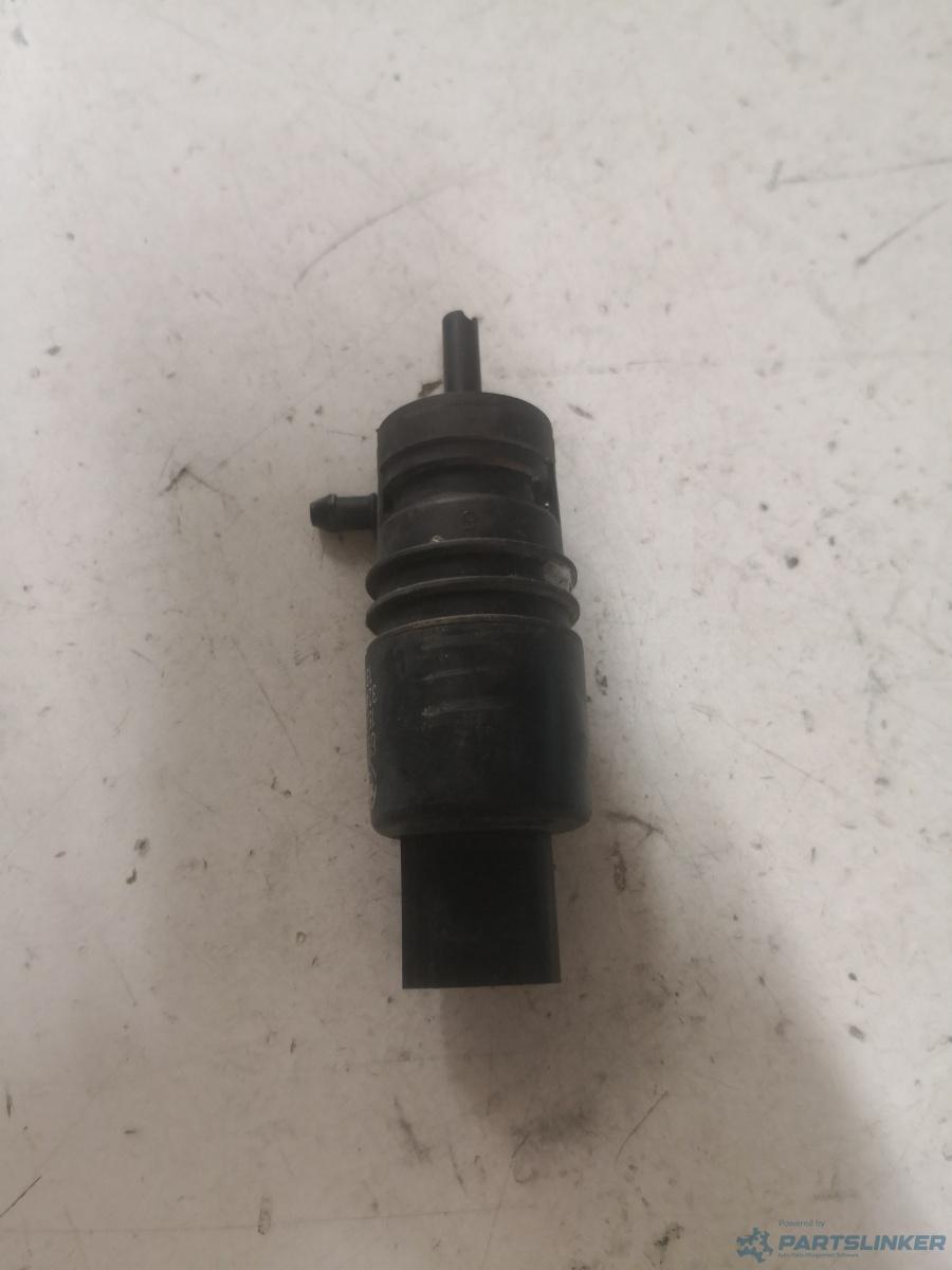 Pompita lichid parbriz BMW 5 (F10) [ 2009 - 2016 ] OEM 6934160