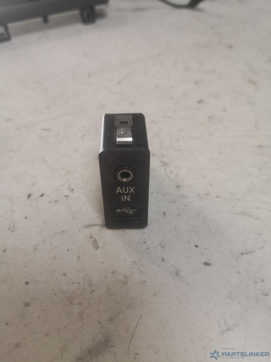Auxiliar BMW 5 (F10) [ 2009 - 2016 ] OEM 9129651