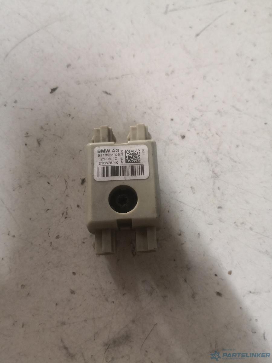 Amplificator antena BMW 5 (F10) [ 2009 - 2016 ] OEM 9118261