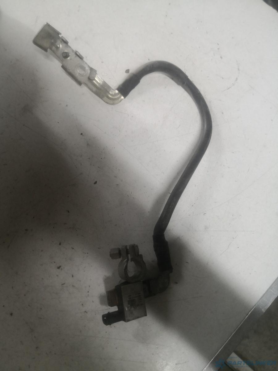 Borna VOLKSWAGEN GOLF VII (5G1, BE1) [ 2012 - > ] OEM 5q0915181c