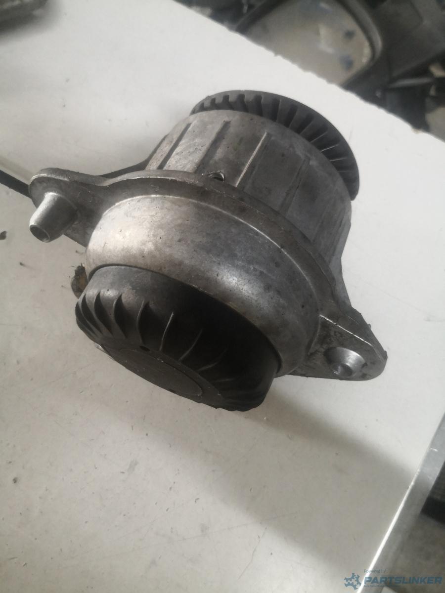 Tampon motor MERCEDES-BENZ S-CLASS W222, V222, X222 2013 - > 3.0 S 350 BlueTEC / d OM 642.861 190KW|258HP 0 – foto 2