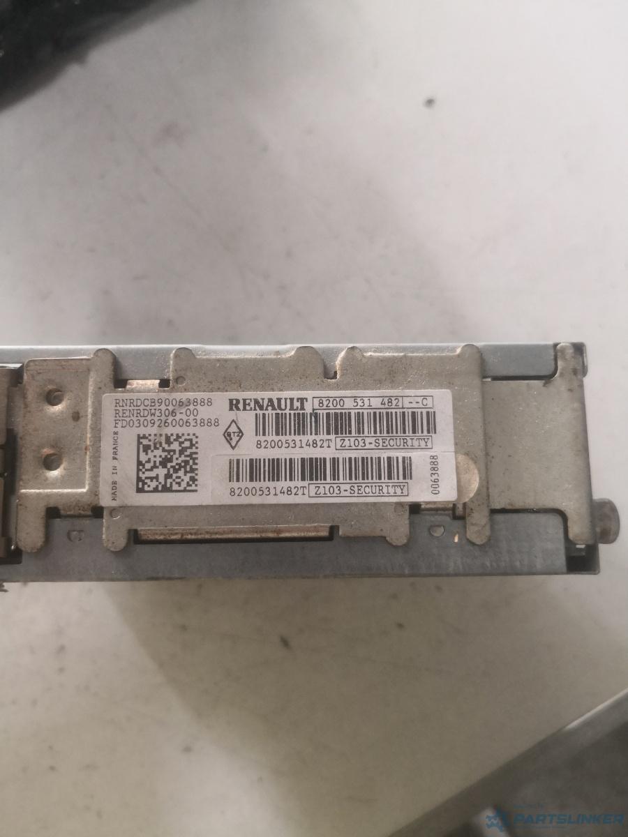 CD player auto RENAULT KANGOO Express (FW0/1_) [ 2008 - > ] OEM 8200531482t – foto 2
