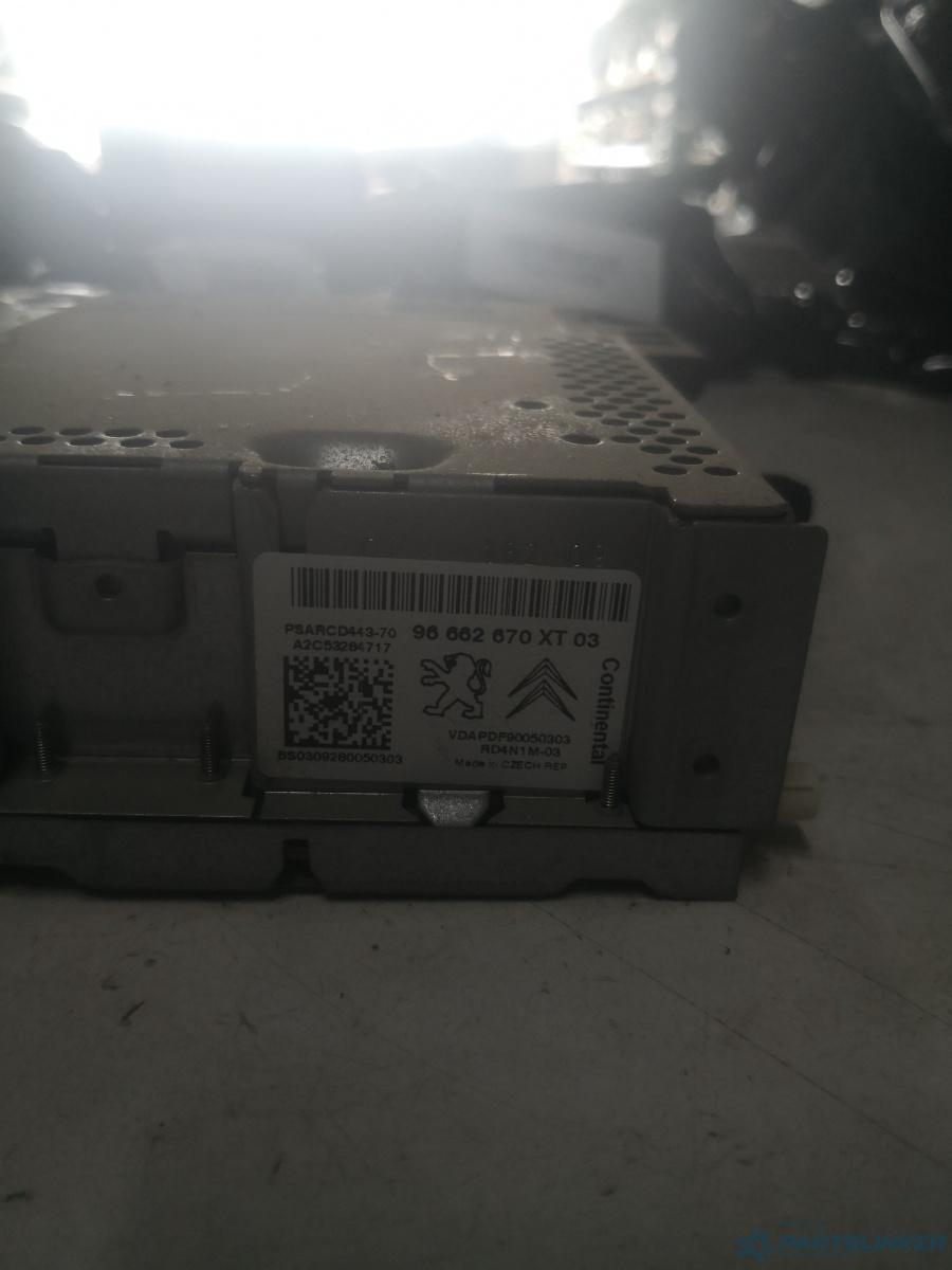 CD player auto CITROËN C4 Picasso I (UD_) [ 2006 - 2013 ] OEM 96662670xt – foto 2