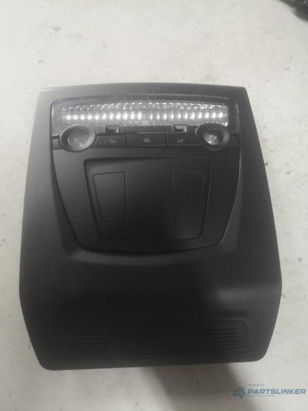 Lampa plafon plafoniera BMW X3 II (F25) [ 2010 - 2017 ] OEM 9215533
