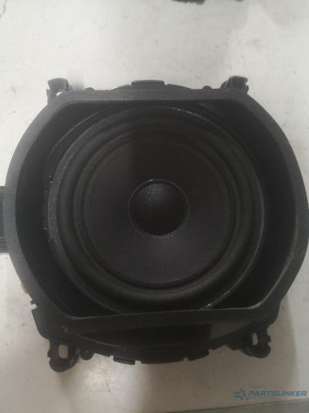 Boxa auto scaun dreapta fata BMW X3 II (F25) [ 2010 - 2017 ] OEM 9217913