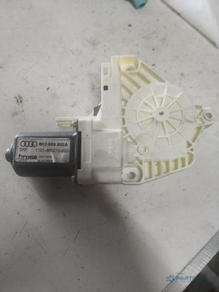 Motoras macara geam dreapta fata AUDI A4 IV (8K2, B8) [ 2007 - 2015 ] OEM 8k0959802a