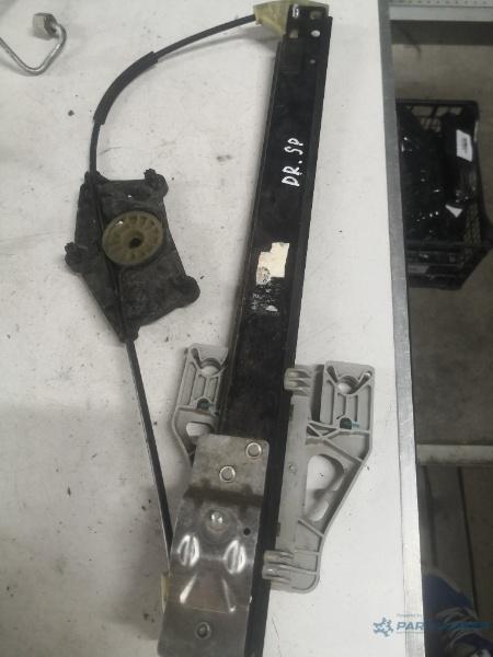 Macara geam electric dreapta spate AUDI A4 IV (8K2, B8) [ 2007 - 2015 ]