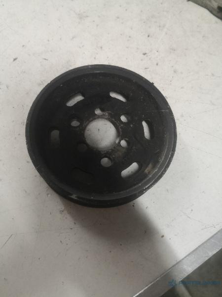 Fulie pompa servo AUDI A4 IV (8K2, B8) [ 2007 - 2015 ] TDI (CAGA, CJCA, CMEA, CMFA) 105KW|143HP OEM 038145255b
