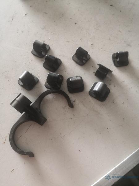 Set cleme cabluri PORSCHE PANAMERA 970 2011 3.6 4 M 46.40 220KW|300HP 2011 – foto 2