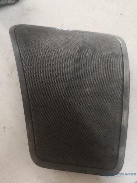 Grila boxa dreapta spate BMW 7 V (F01, F02, F03, F04) [ 2008 - 2015 ]