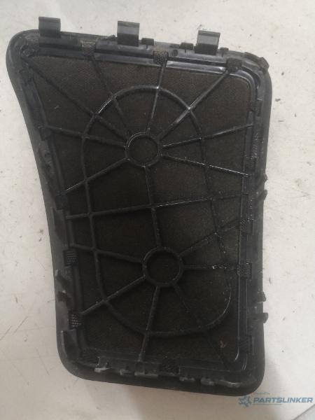Grila boxa stanga spate BMW 7 V (F01, F02, F03, F04) [ 2008 - 2015 ] – foto 2