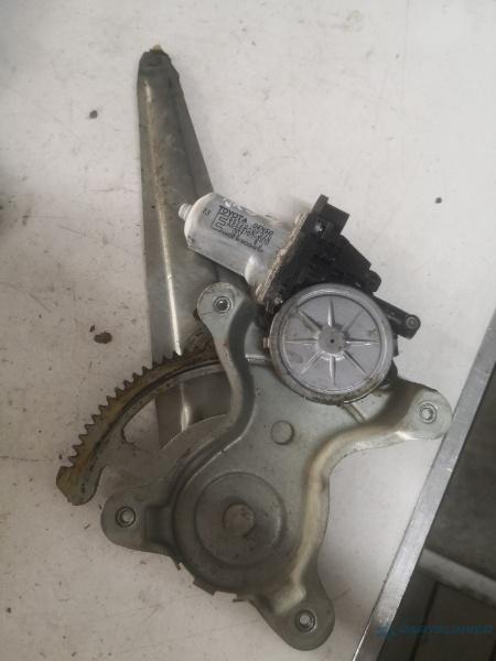 Macara geam electric dreapta spate TOYOTA HILUX VII Pickup (_N1_, _N2_, _N3_) [ 2004 - > ] OEM 857200k020