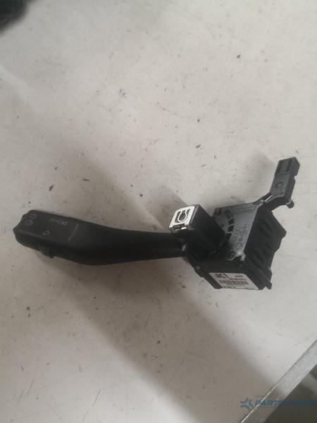 Maneta stergatoare SKODA OCTAVIA (1Z3) [ 2004 - 2013 ] OEM 1k0953519a