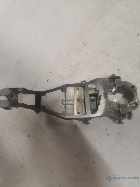 Maner usa interior  stanga fata SKODA FABIA II (542) [ 2006 - 2014 ] OEM 5j0837885b – foto 2