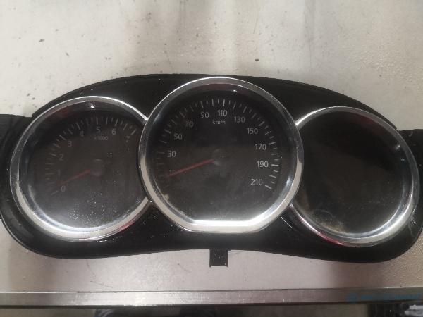 Ceasuri bord DACIA LOGAN II [ 2012 - > ] OEM 2131255