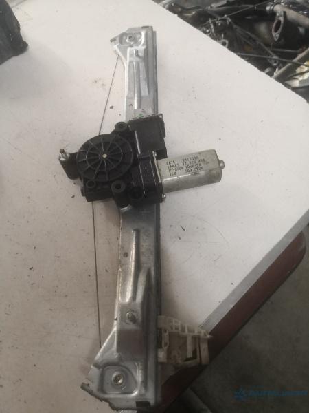 Macara geam electric stanga fata FIAT BRAVO II (198) [ 2006 - > ] OEM 1060308
