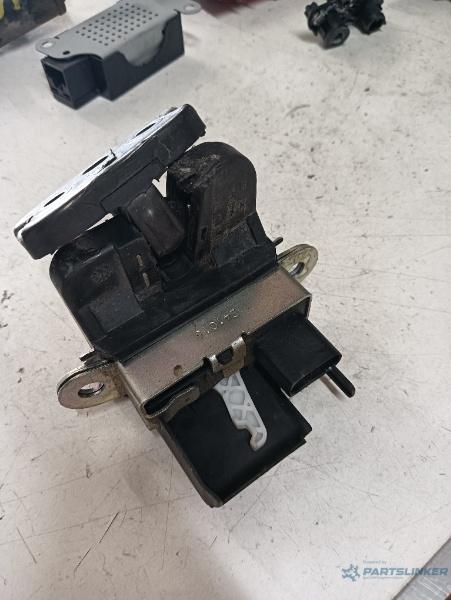 Broasca haion VOLKSWAGEN TIGUAN (5N_) [ 2007 - > ] TDI 4motion (CBBB, CFGB) 125KW|170HP OEM 5mc827505