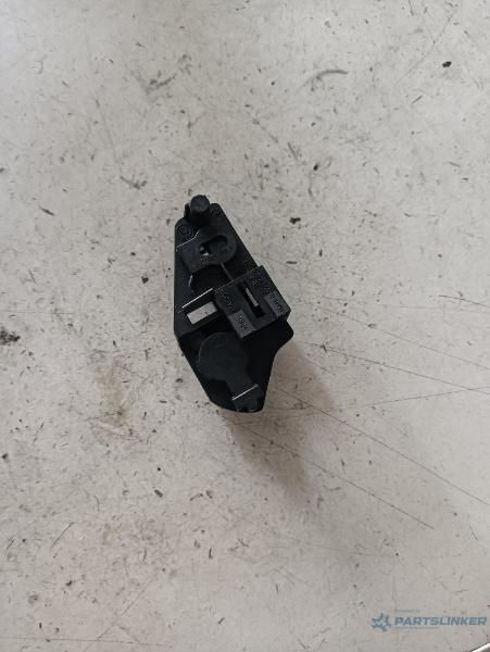 Soclu bec spate stanga spate VOLKSWAGEN TIGUAN (5N_) [ 2007 - > ] TDI 4motion (CBBB, CFGB) 125KW|170HP OEM 5n0945259a – foto 2