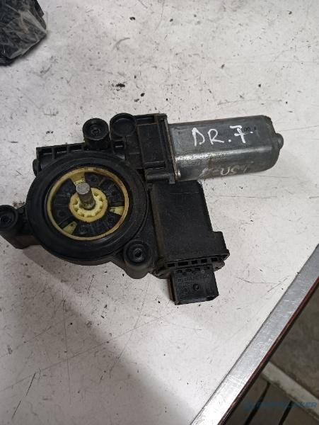 Motoras macara geam dreapta fata OPEL CORSA D (S07) [ 2006 - 2014 ]