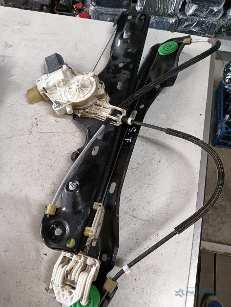 Macara geam electric stanga fata BMW X1 I (E84) [ 2009 - 2015 ]